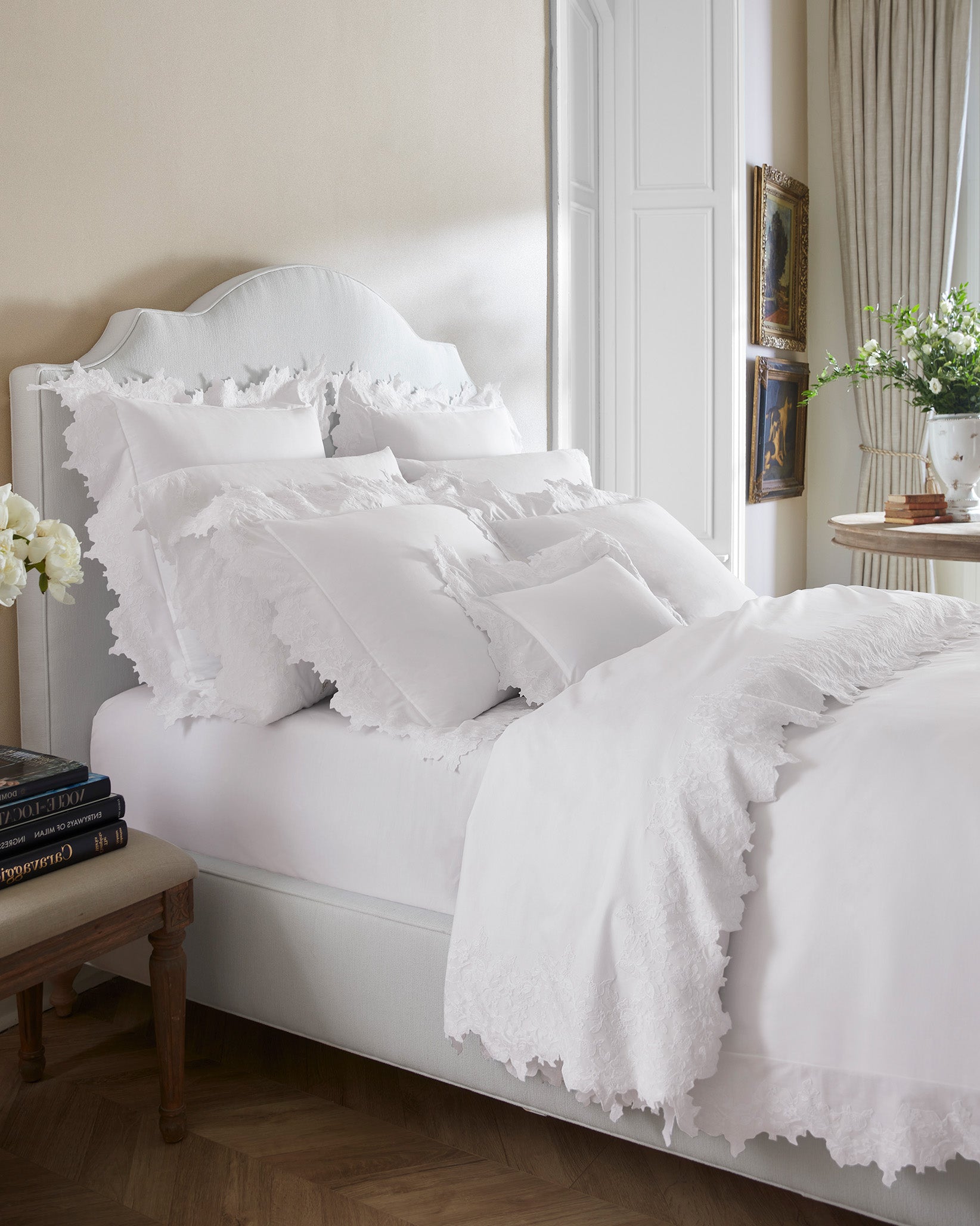 Donnafugata bed side angle