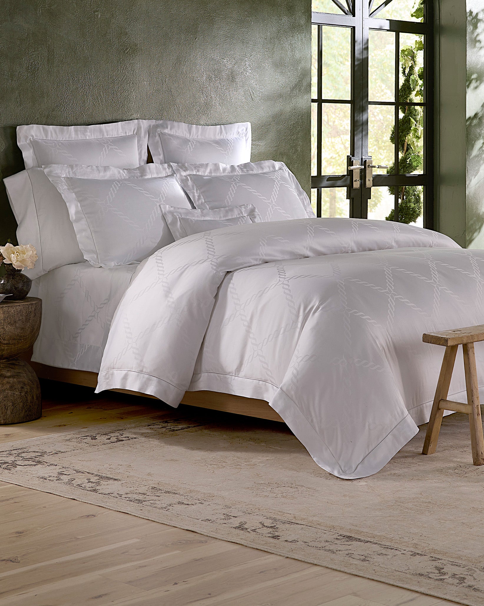 Ori Treccia bed in white side angle