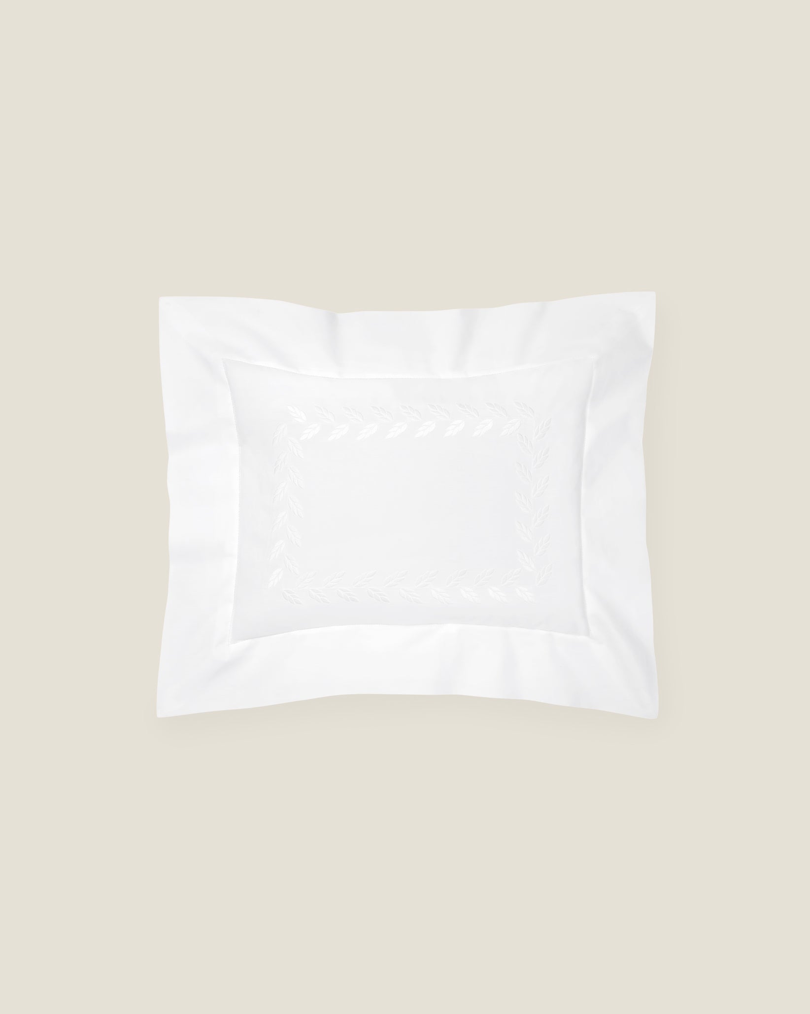 Federico boudoir sham in white/white