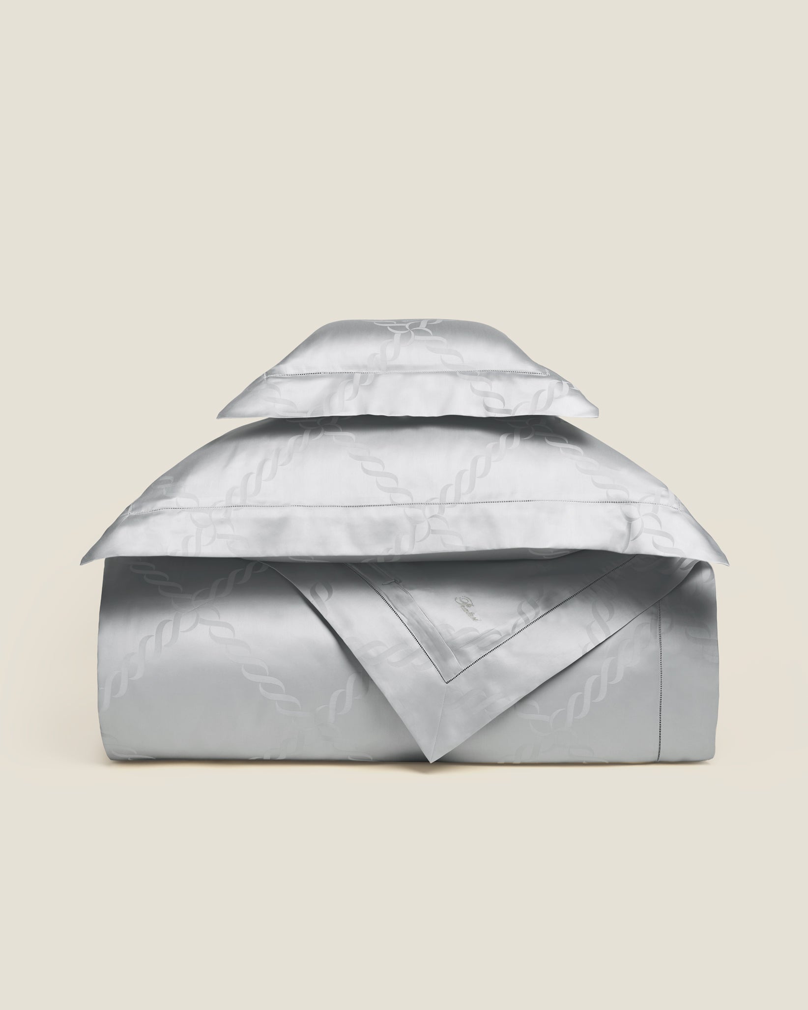Ori Treccia sterling duvet cover stack