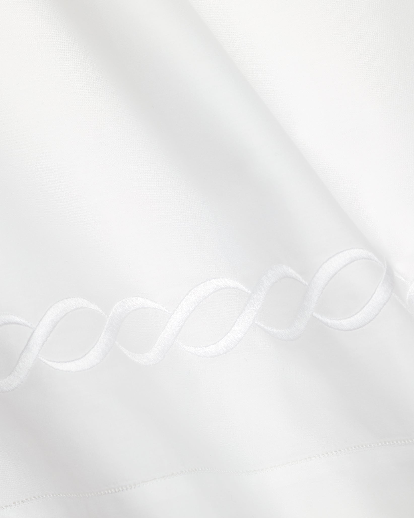 White/White bedding texture