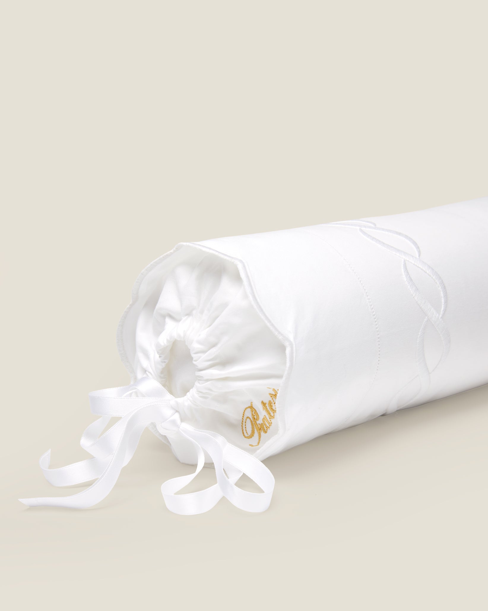Treccia white/white neckroll sham