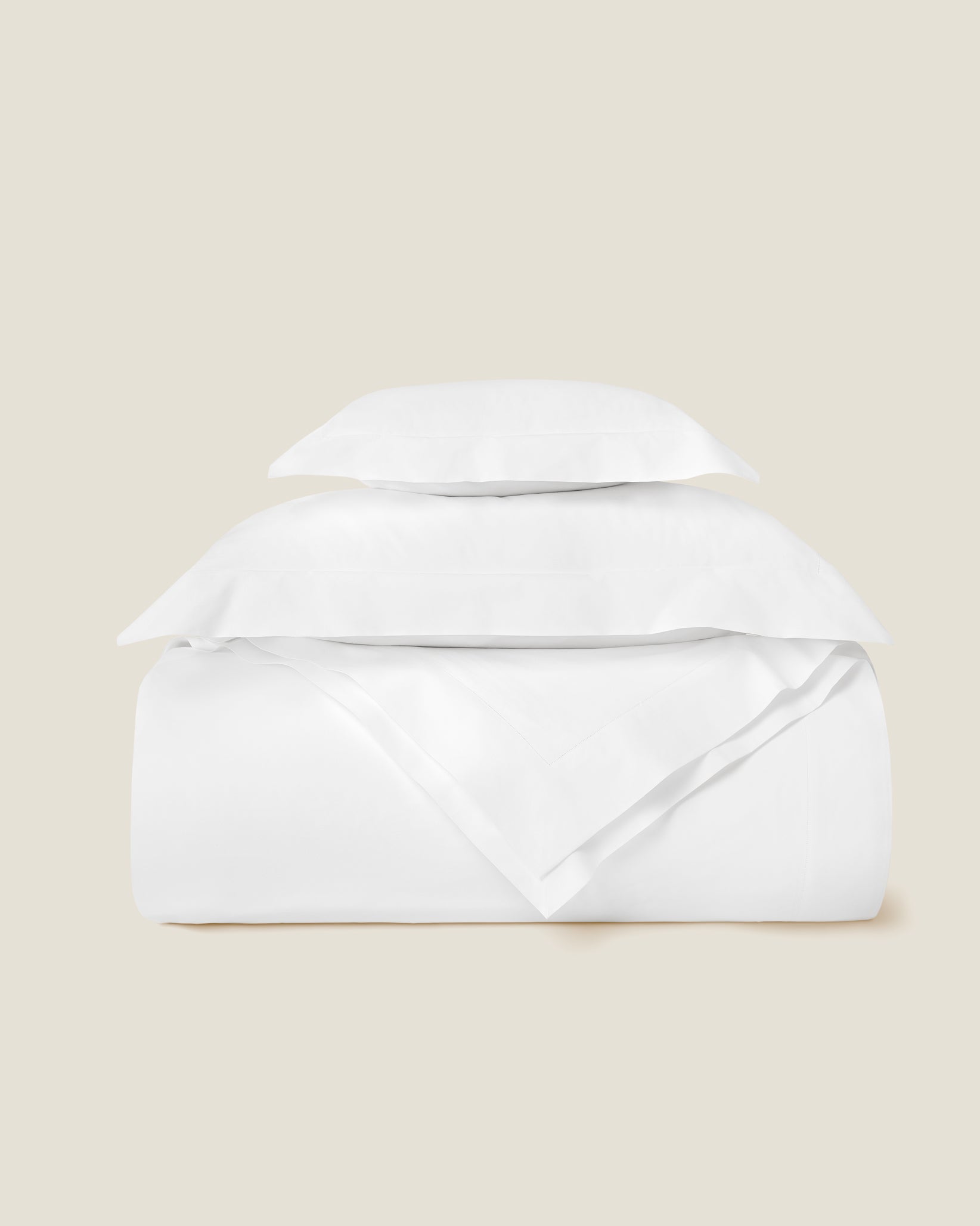 Angel Luxe Duvet cover in white. 