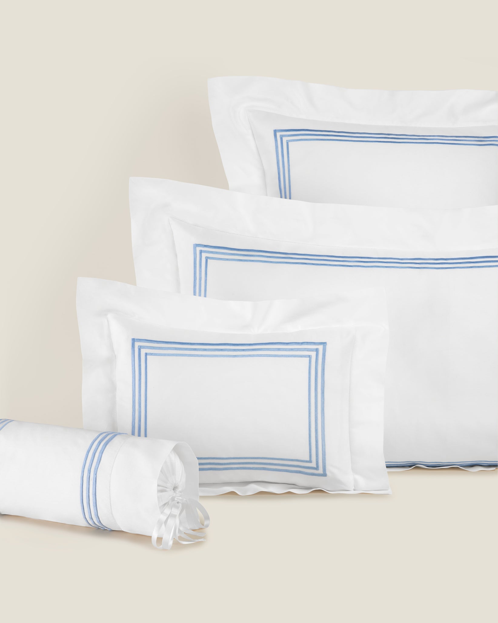 Tre Righe Splendore queen, standard, boudoir and neckroll sham in white/medium blue