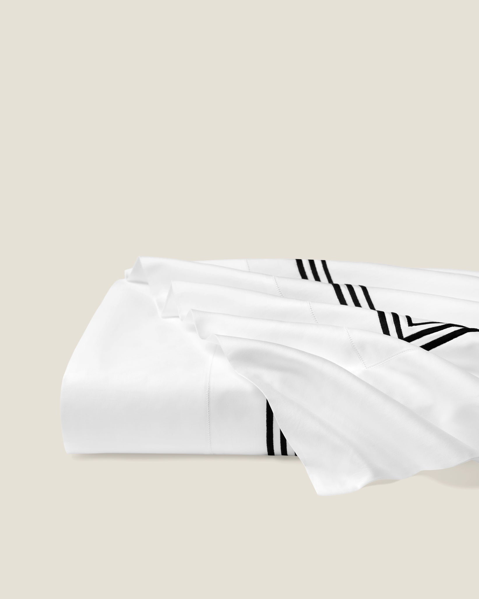 Tre Righe Splendore white/black flat sheet