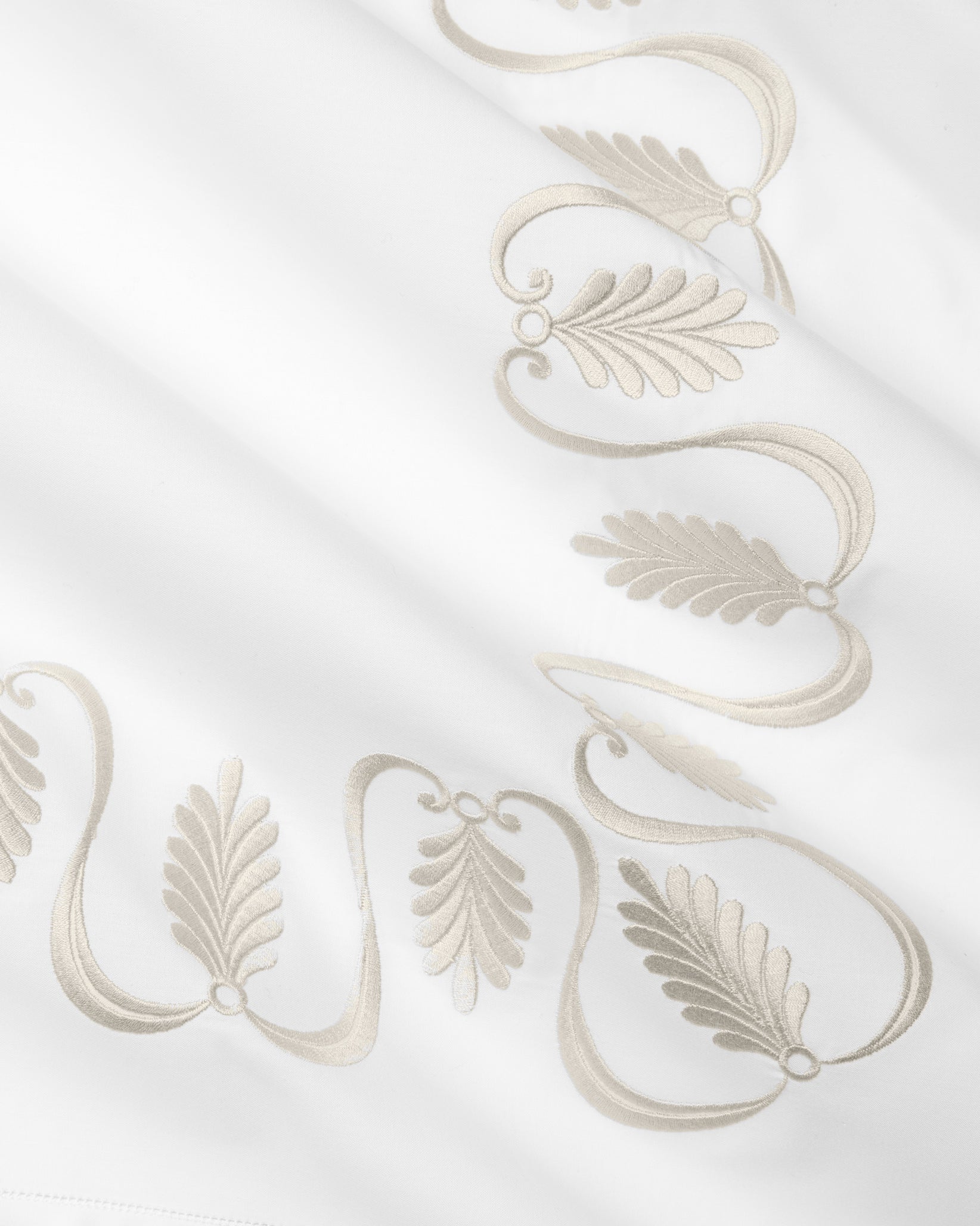 Paolina white/sage pillowcase texture