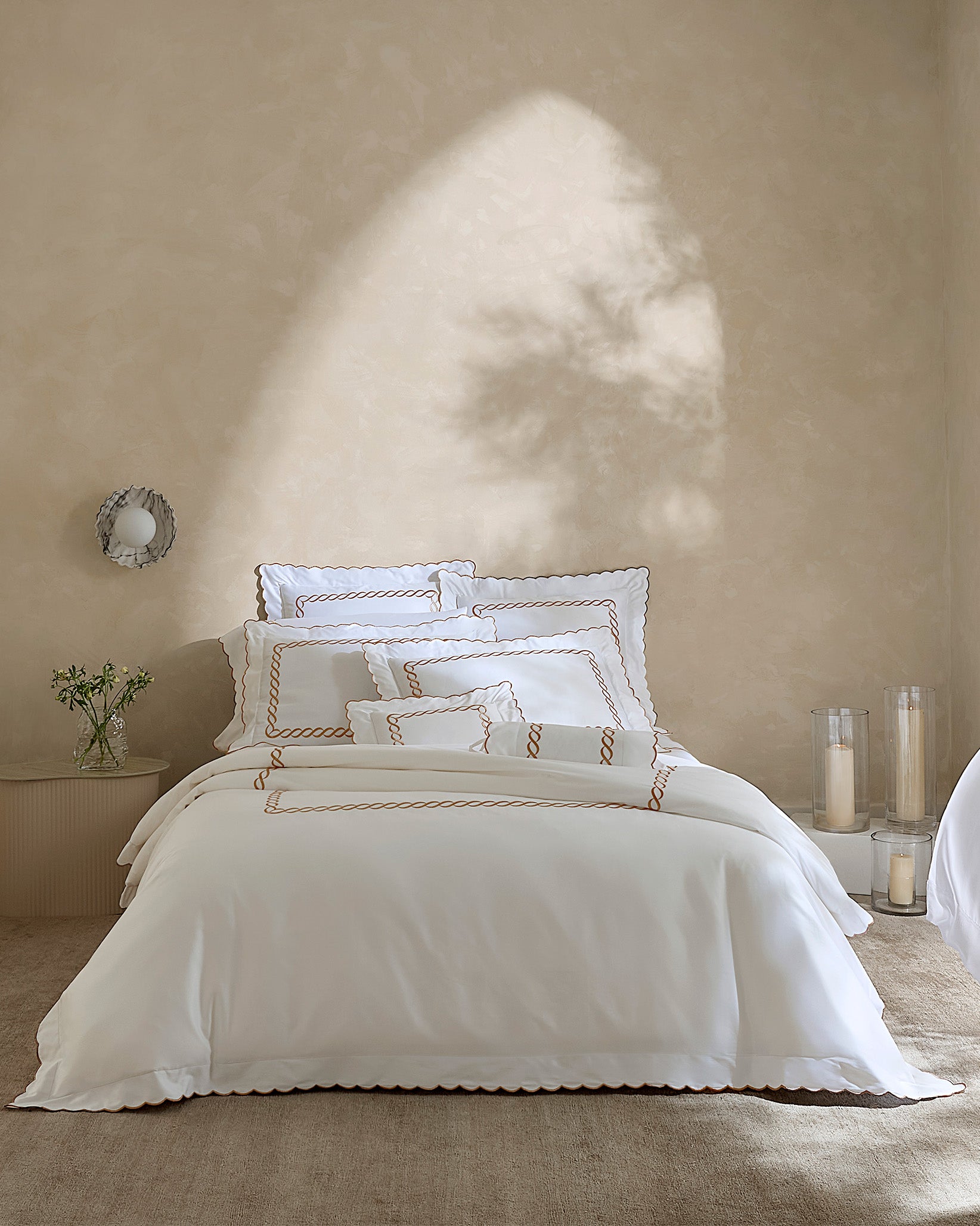 Treccia splendore white/rose gold bed